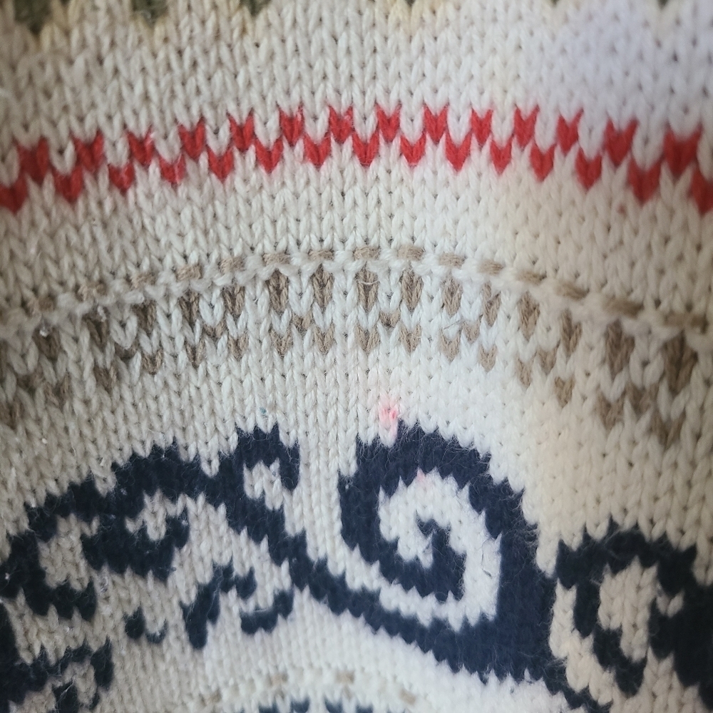 Vintage Sportables Sweater - Picture 8 of 8